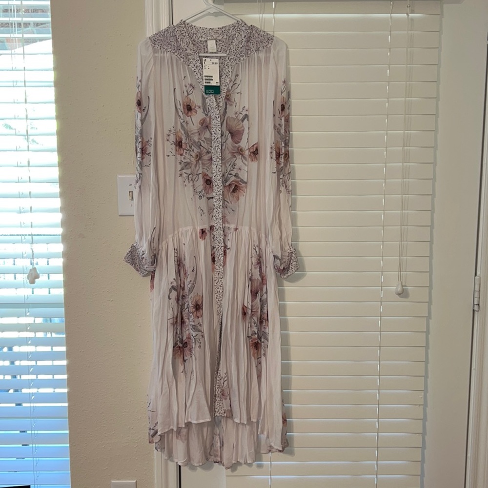 NWT never worn H&M floral maxi dress!